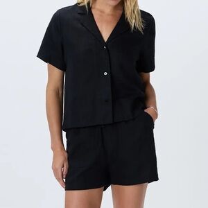 Quince Black 100% Linen Shorts
